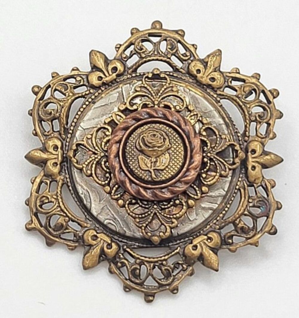 Rare Find Vintage Filigree Gold-Tone Rose Brooch Pin Statement Layering 1.5in